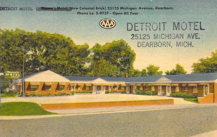 Falcon Inn (Detroit Motel, Moores Motel) - Vintage Postcard